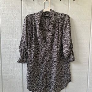 patterned tunic blouse